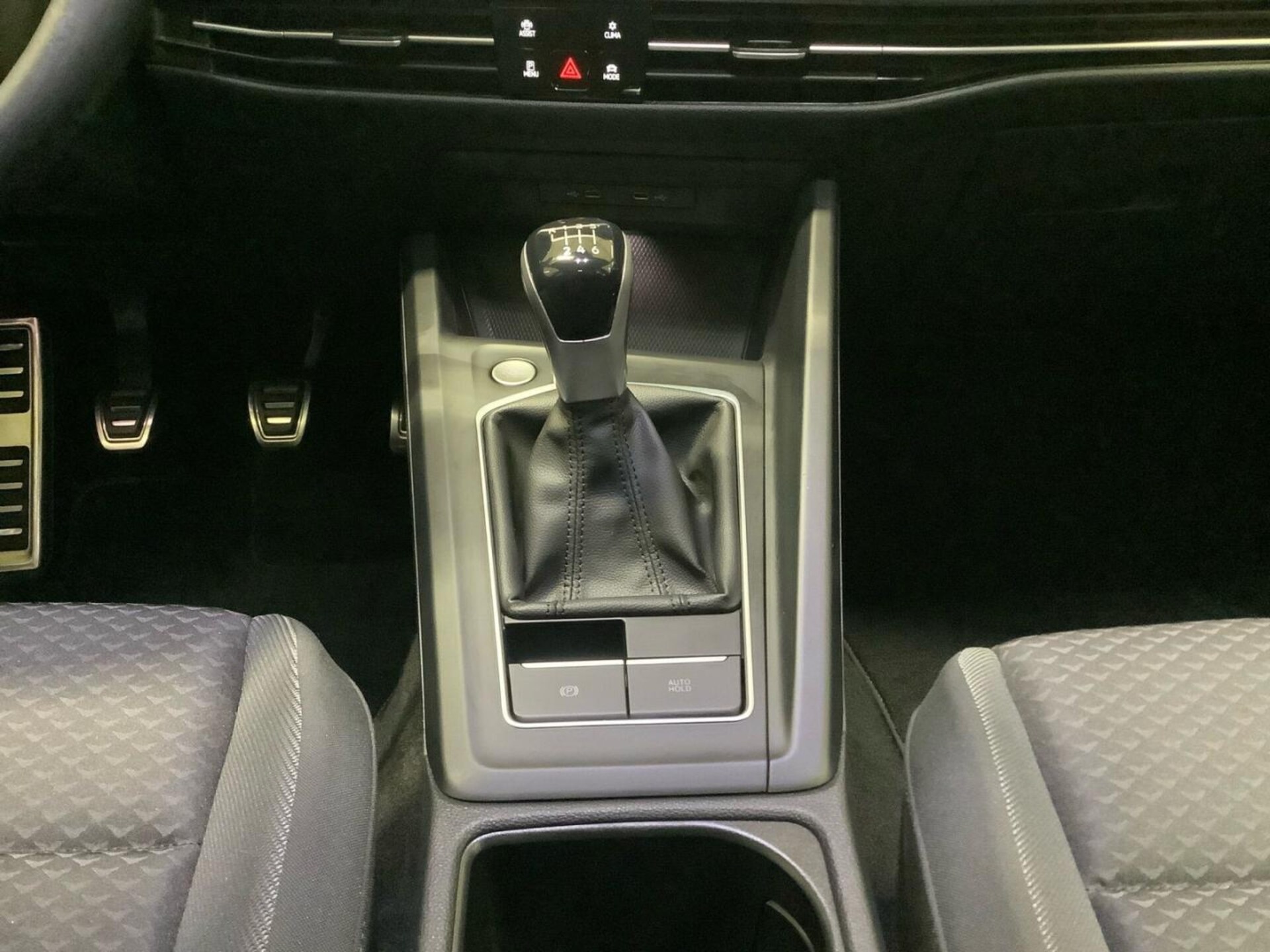 Volkswagen Golf Active