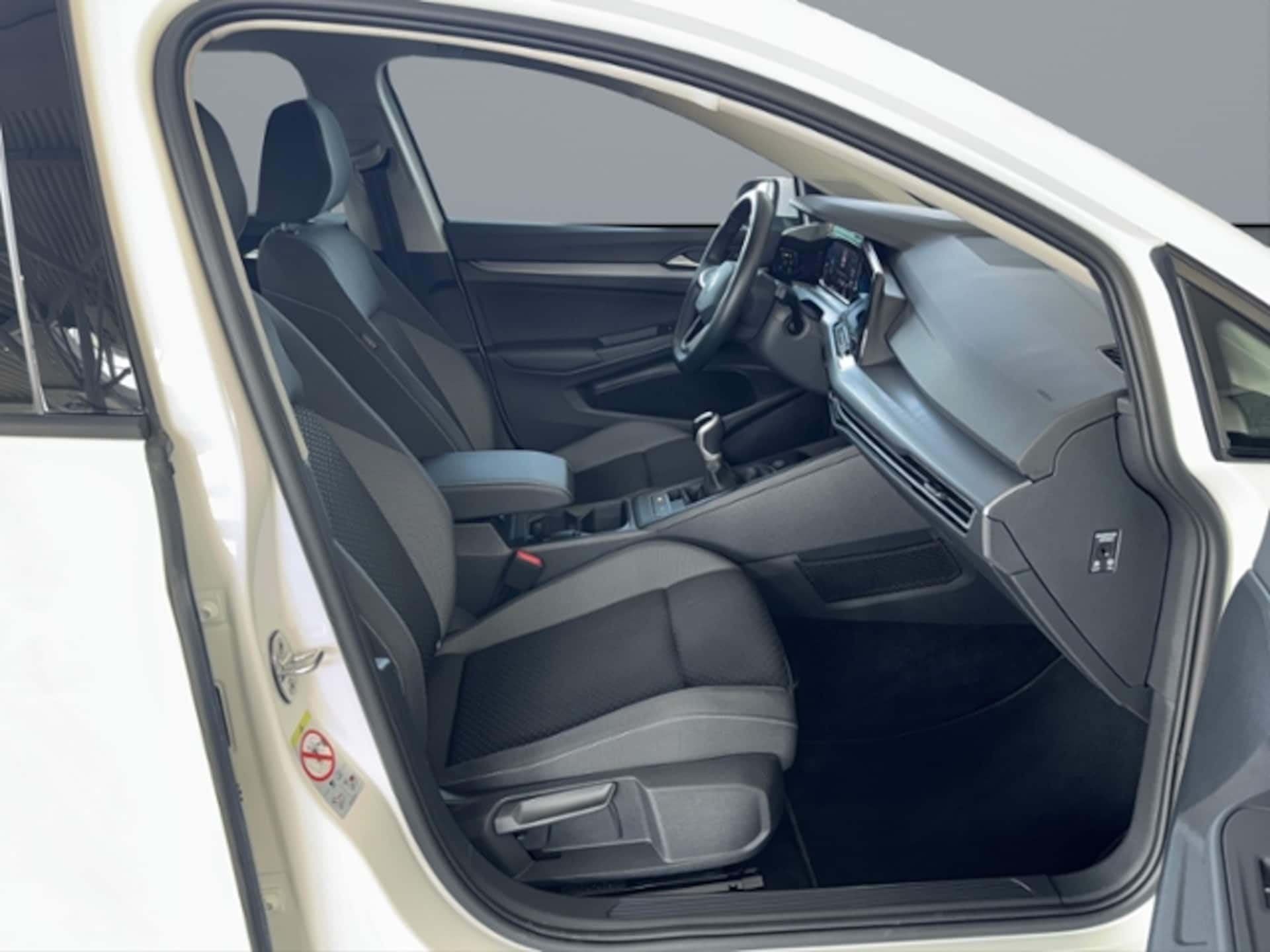 Volkswagen Golf Active