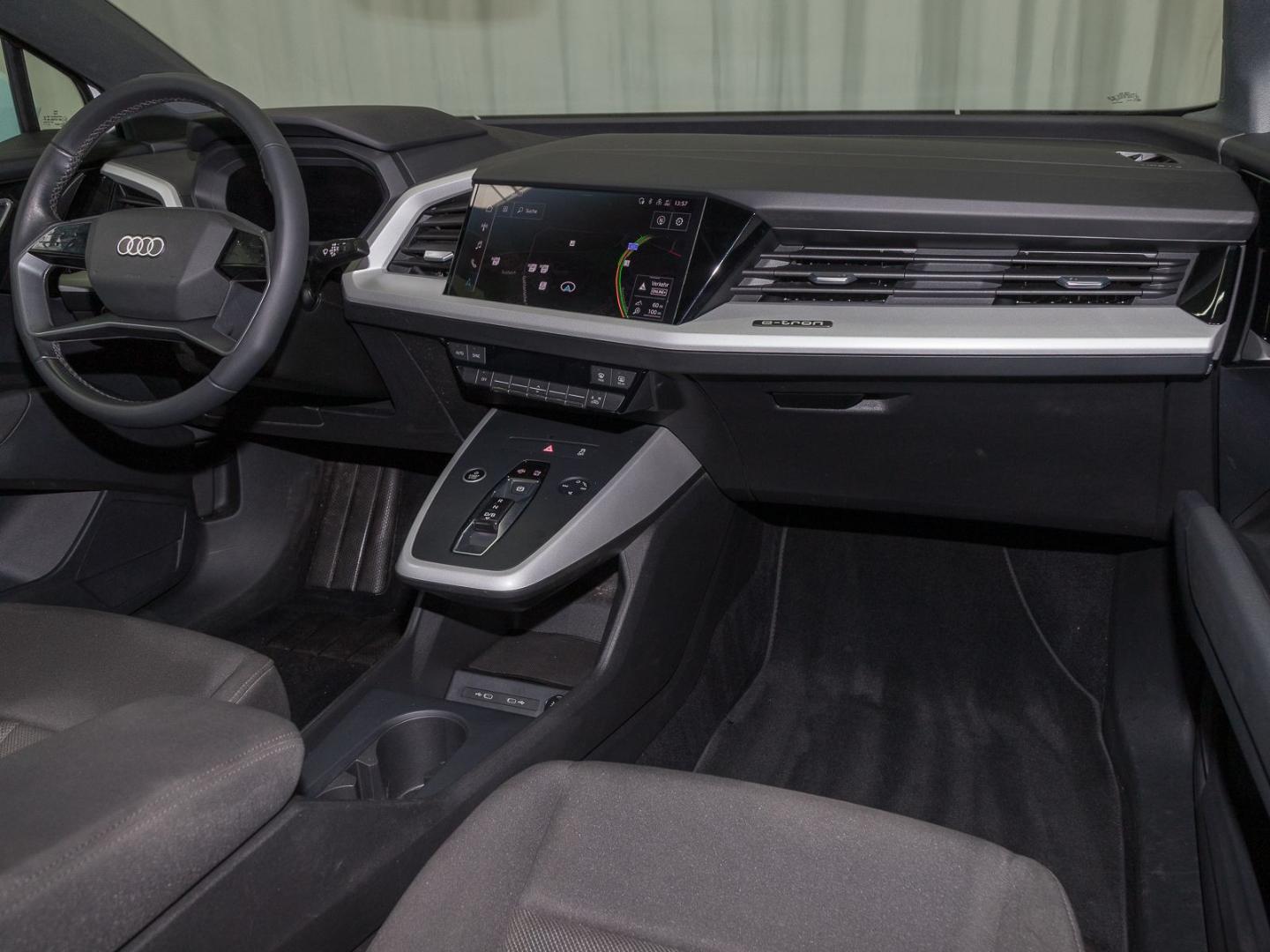 Image about Audi Q4 e-tron 40 e-tron