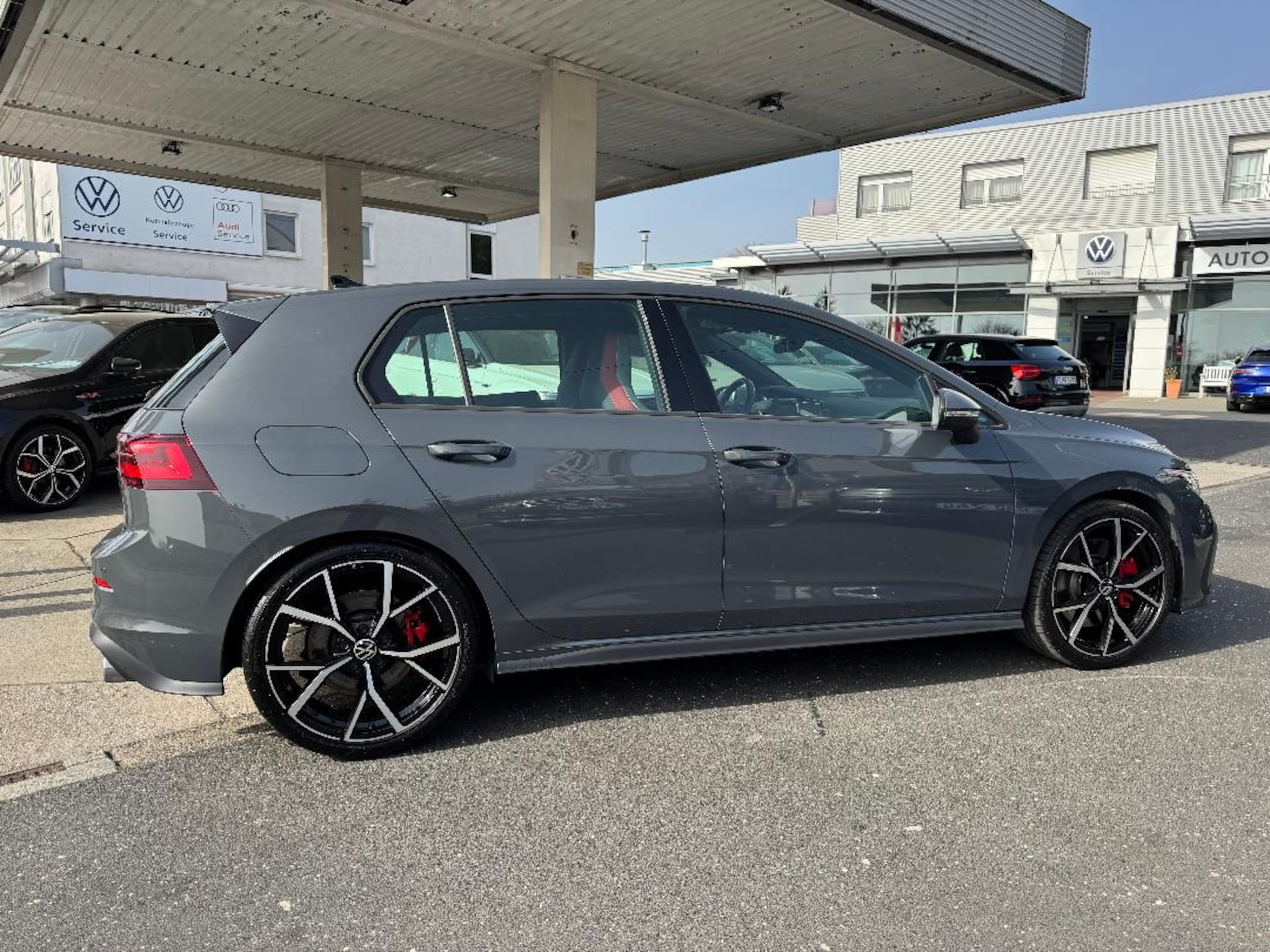 Volkswagen Golf GTI