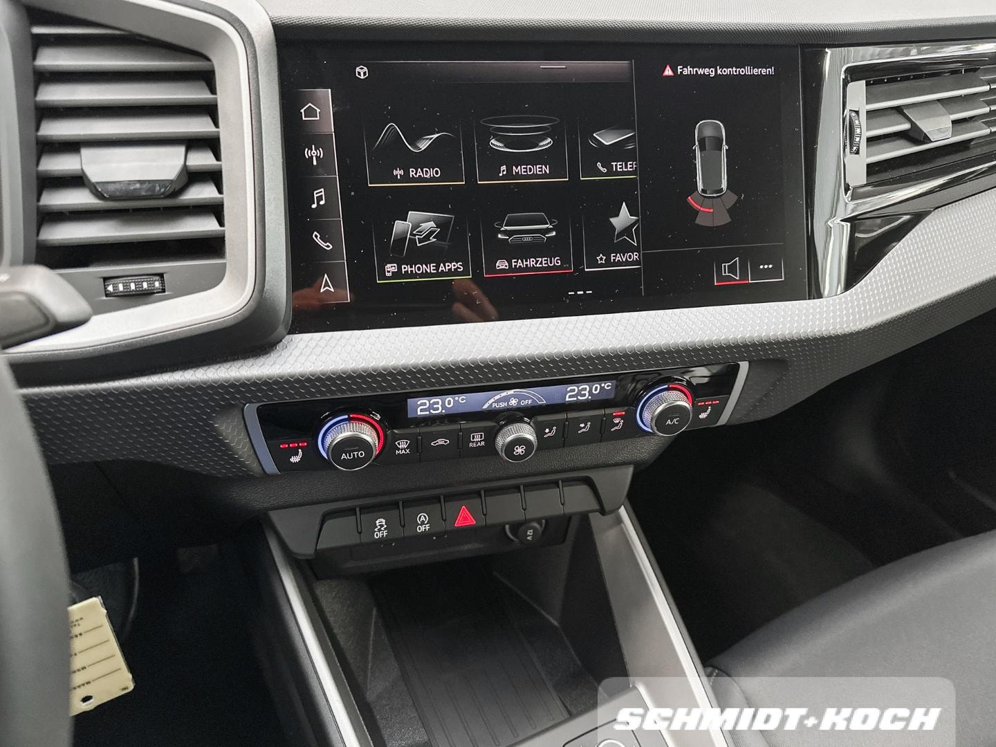 Bild über Audi A1 Sportback S line 30 TFSI Schaltgetriebe - für weitere Informationen kontaktieren Sie den Audi Partner