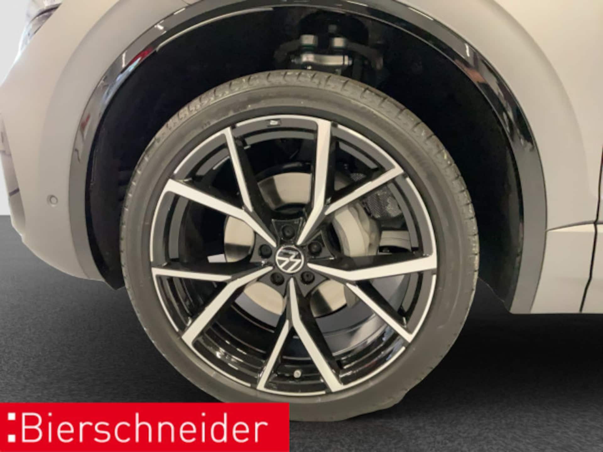 Volkswagen Touareg R-Line