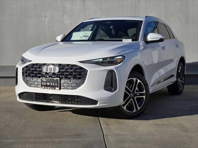 2025 Audi New Q5 Premium Plus's photo