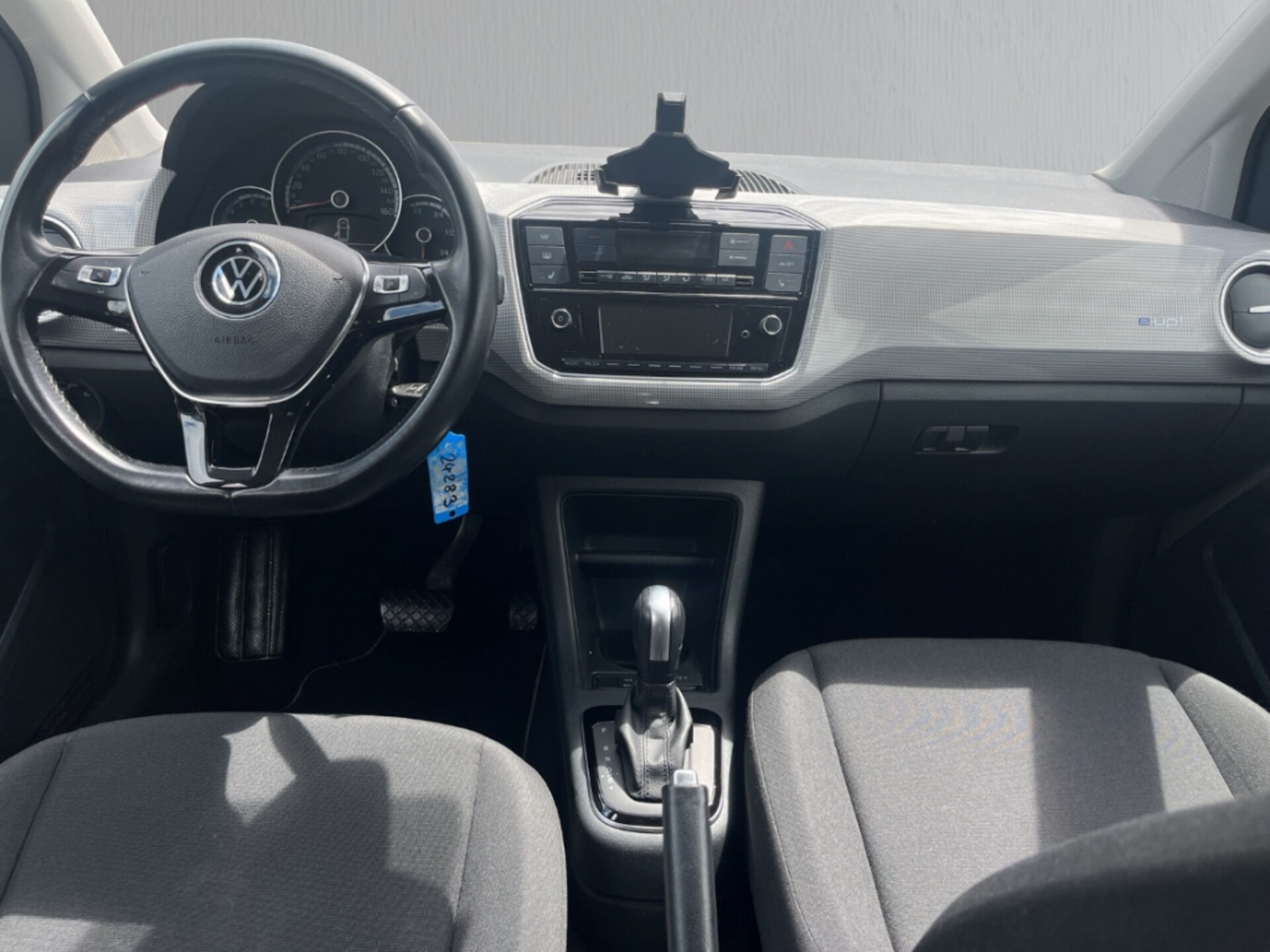 Volkswagen e-up! Style "Plus"