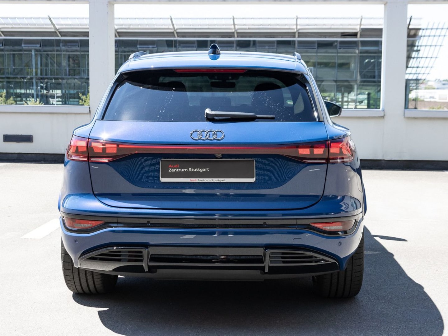 Bild über Audi Q6 SUV e-tron S line business e-tron performance 225 kW - für weitere Informationen kontaktieren Sie den Audi Partner