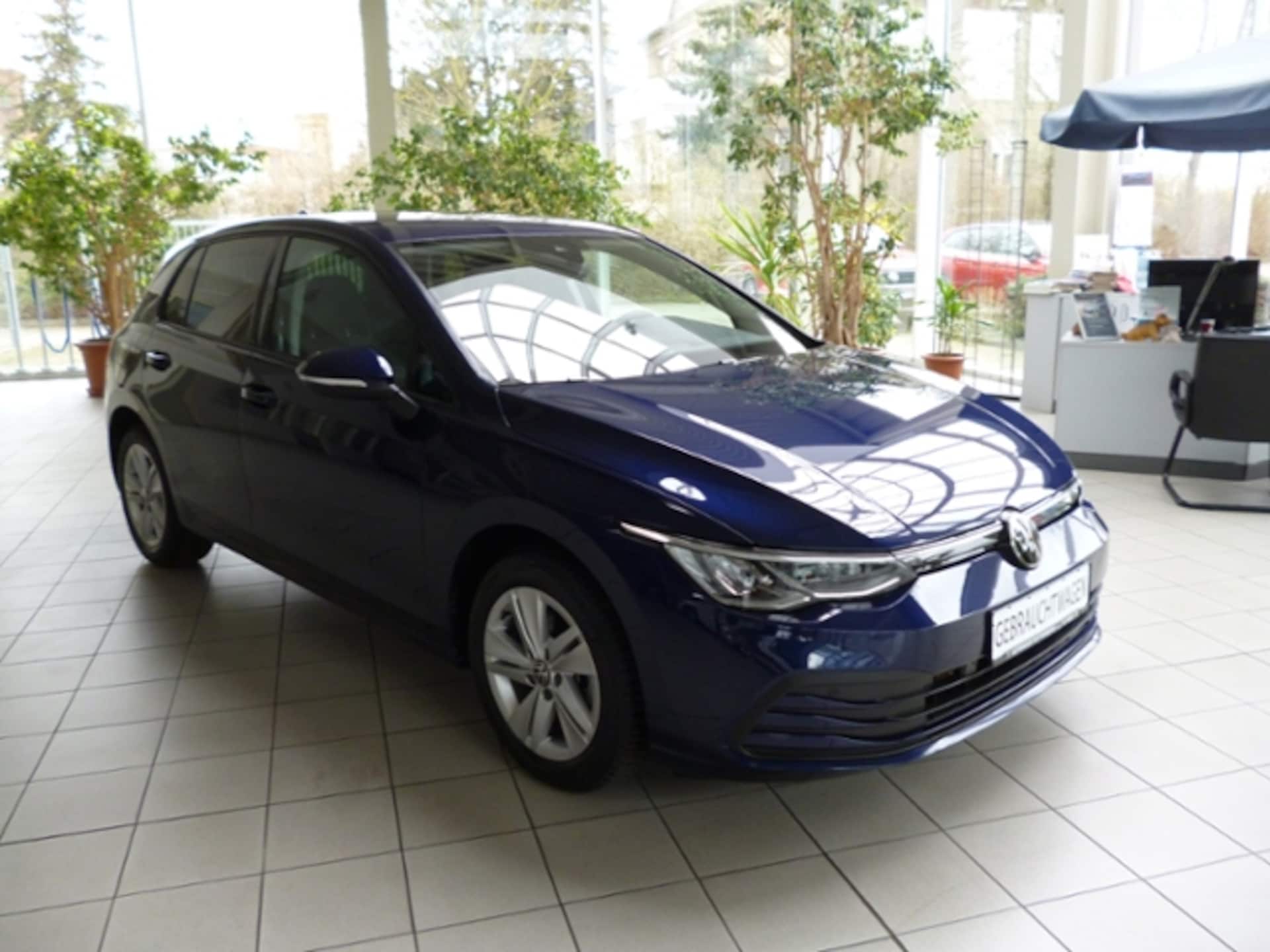 Volkswagen Golf Life