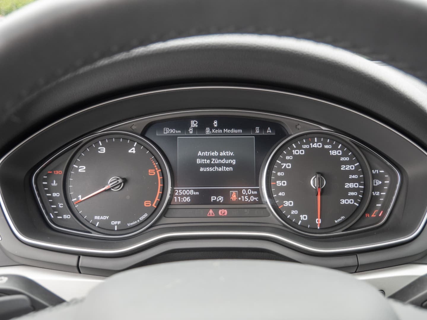 Bild über Audi A4 Avant 35 TDI S tronic - für weitere Informationen kontaktieren Sie den Audi Partner