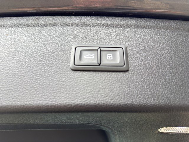 Image about Audi Q5 40 TDI quattro S tronic