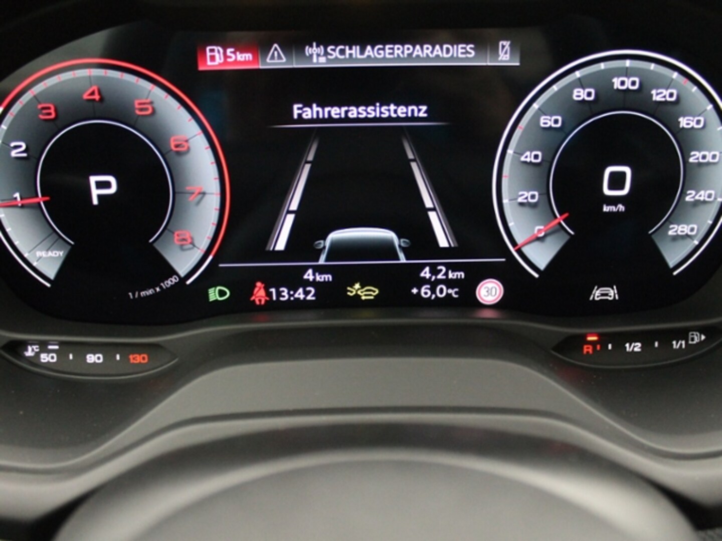 Bild über Audi Q2 advanced 35 TFSI S tronic - für weitere Informationen kontaktieren Sie den Audi Partner