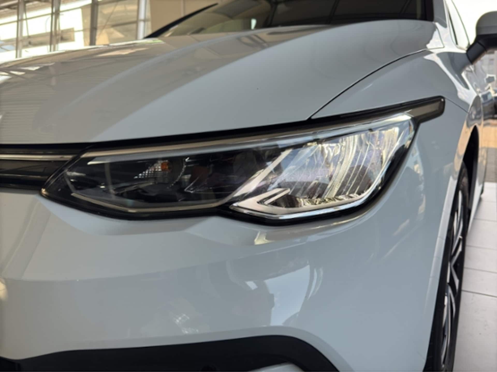 Volkswagen Golf Active