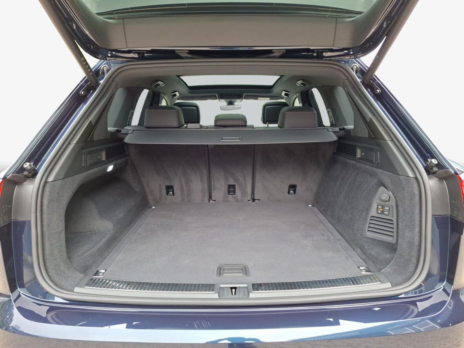 Volkswagen Touareg – Bild 9