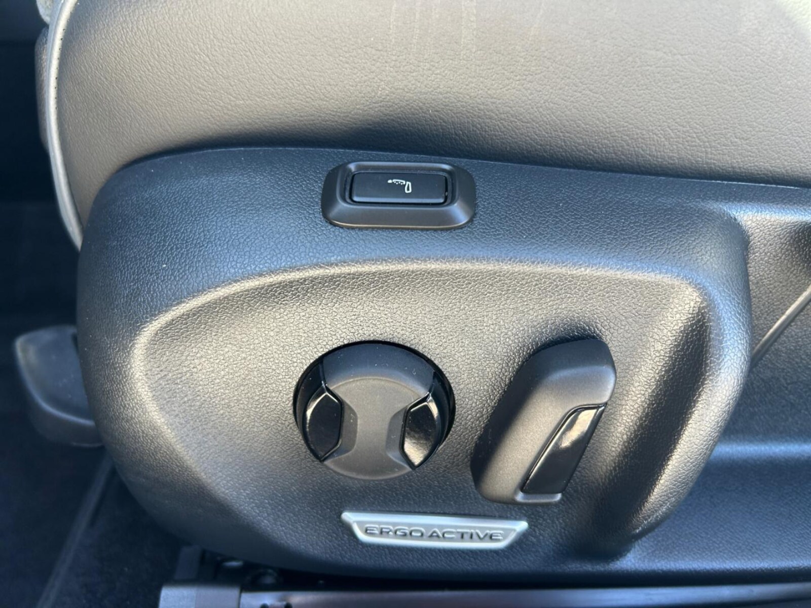 Volkswagen Passat – Bild 6