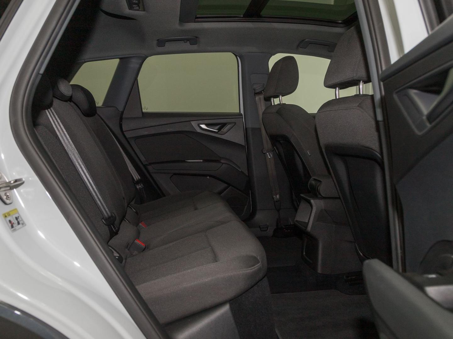Image about Audi Q4 e-tron 40 e-tron