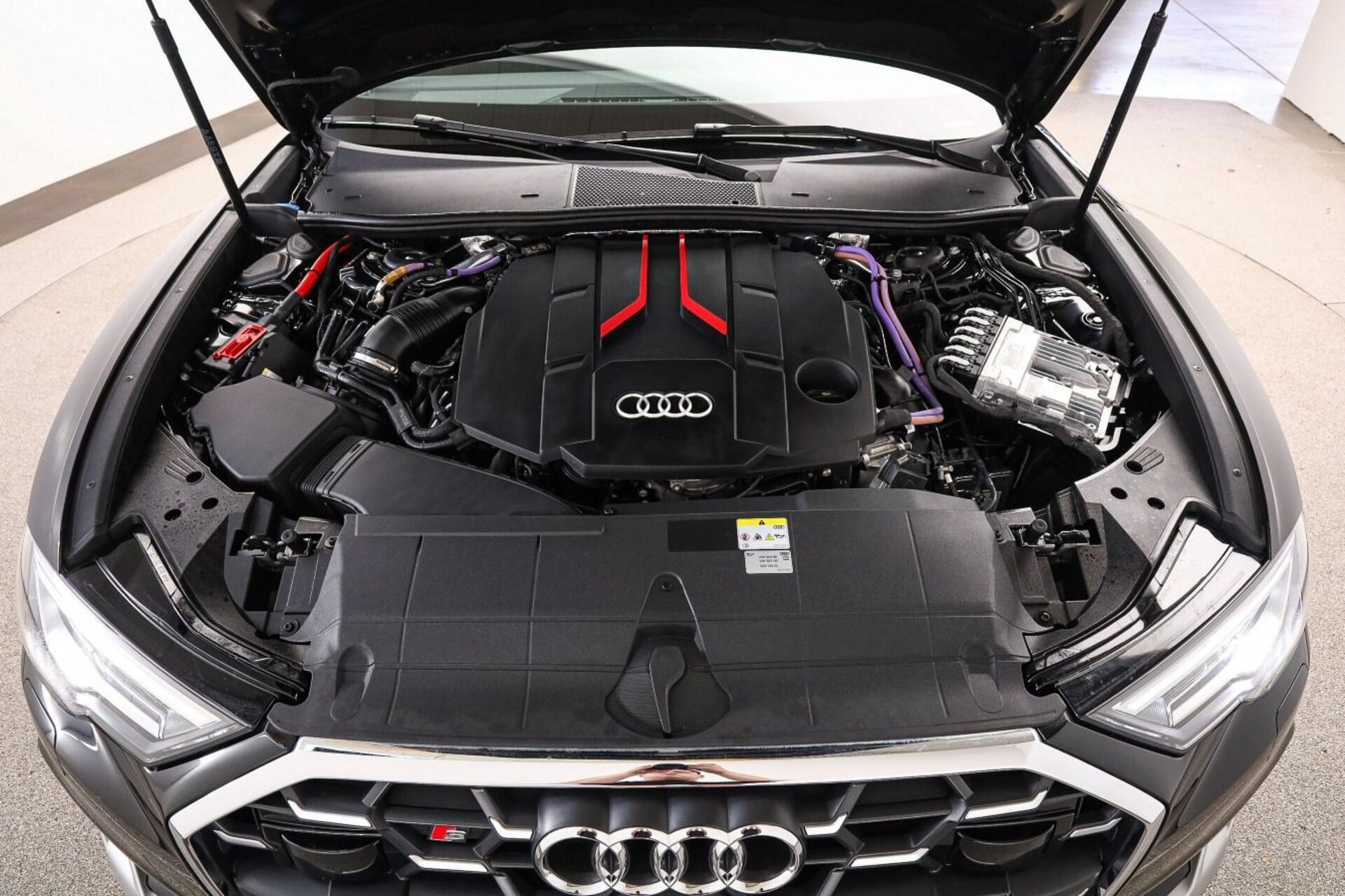 Audi S6 Avant