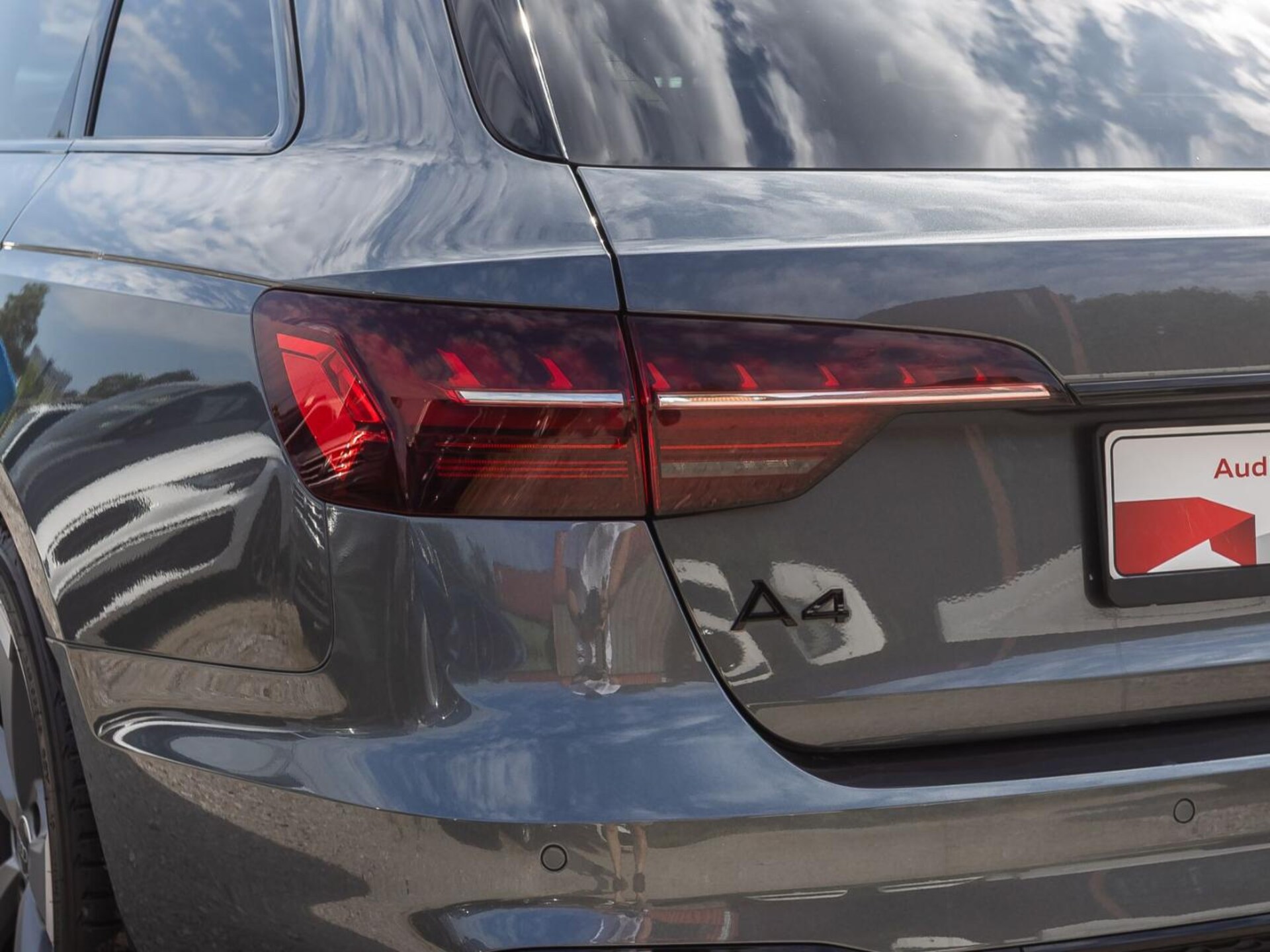 Audi A4 Avant S line