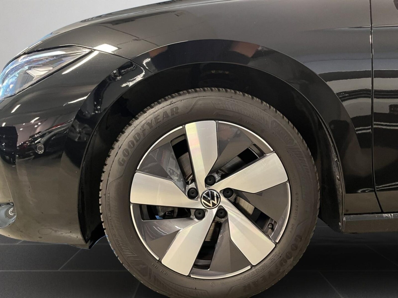 Volkswagen Passat – Bild 8