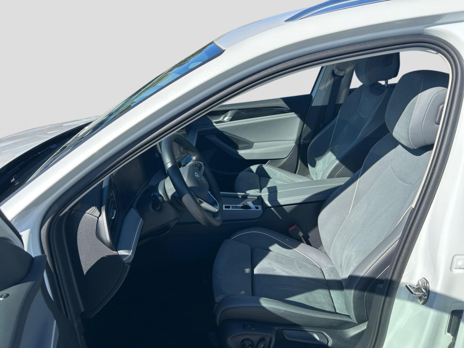 Volkswagen Passat – Bild 8