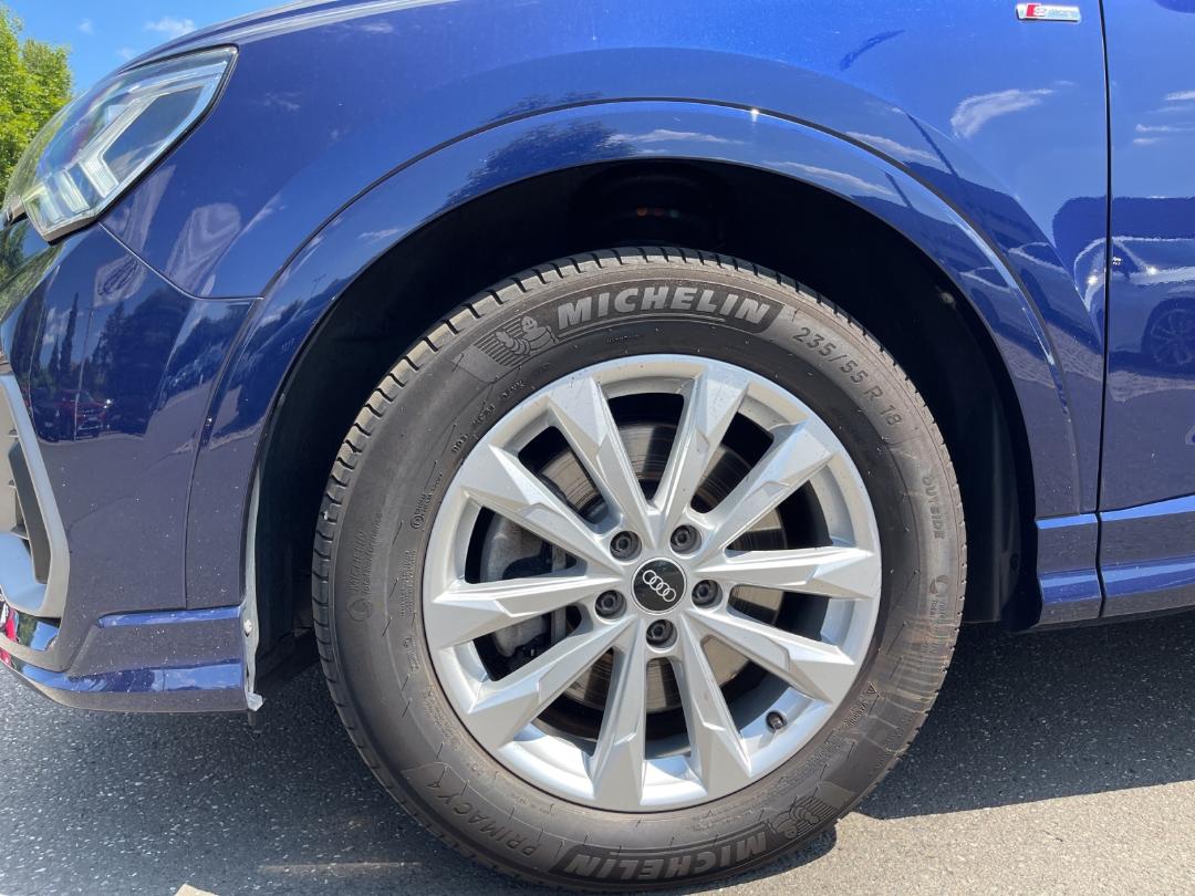 Image about Audi Q3 45 TFSI quattro S tronic