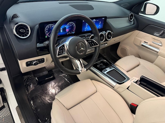 2025 Mercedes-Benz GLA 250