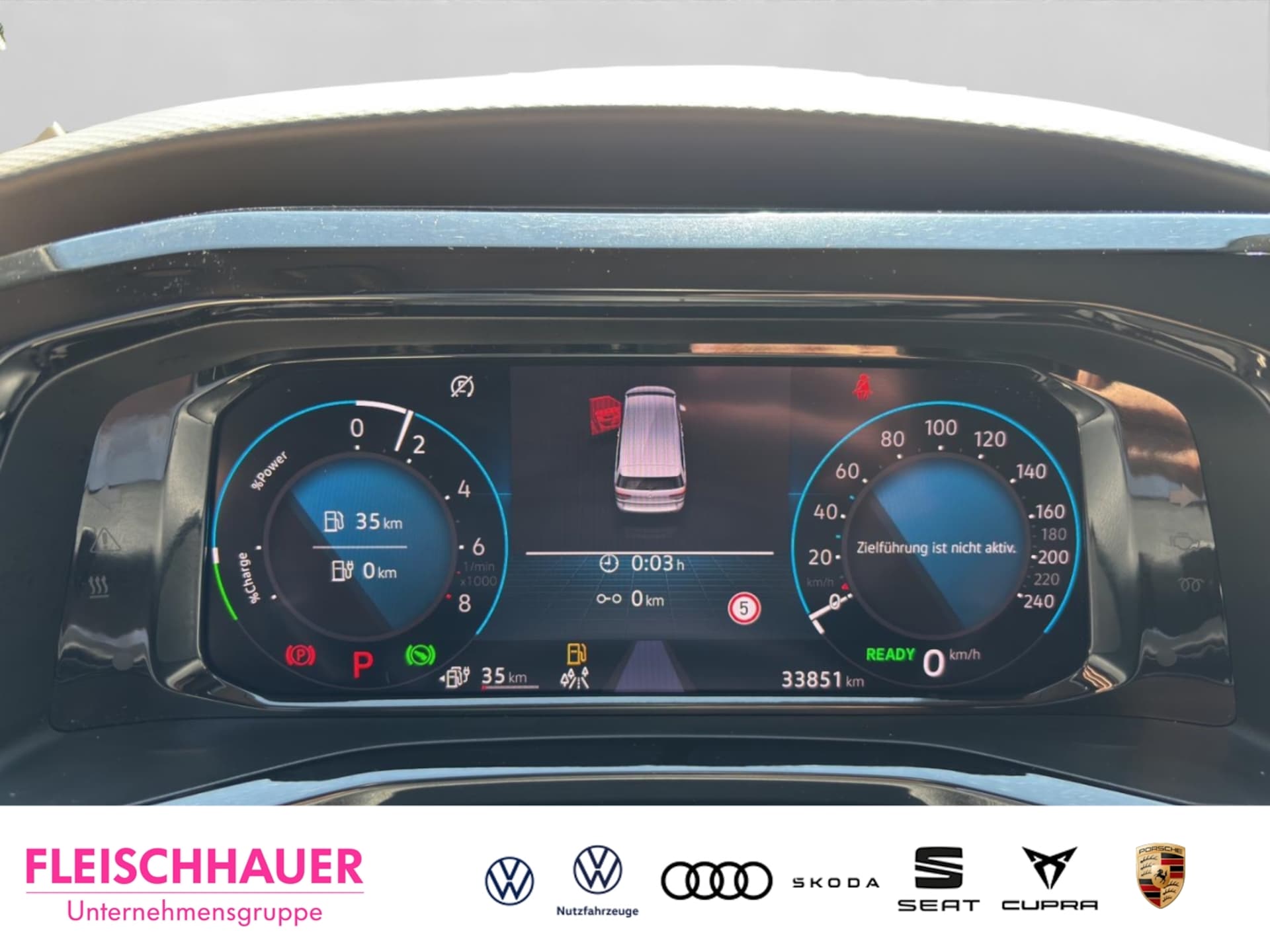 Volkswagen Multivan Basis-Modell