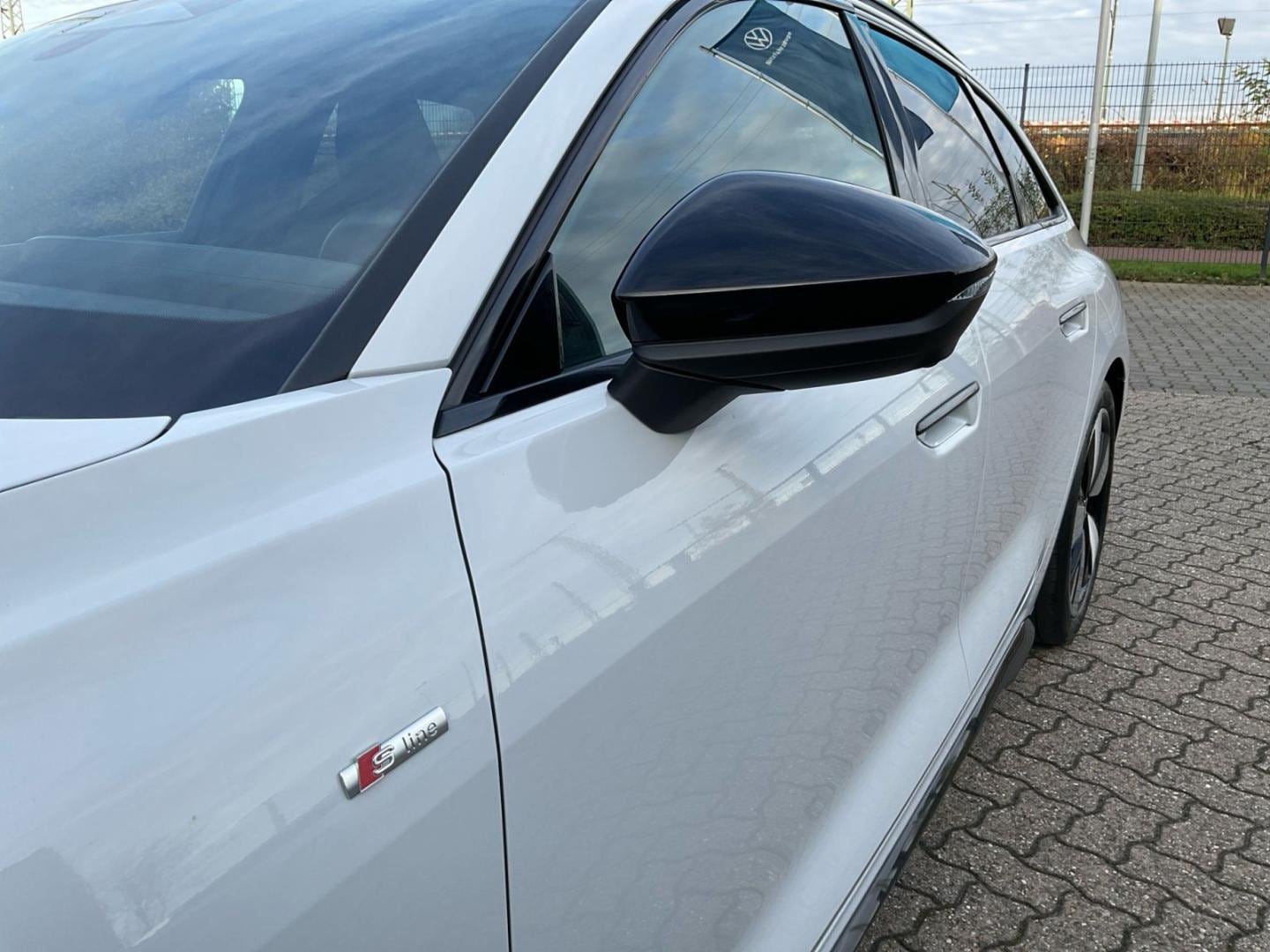 Bild über Audi A5 Avant TFSI 150 kW S tronic - für weitere Informationen kontaktieren Sie den Audi Partner