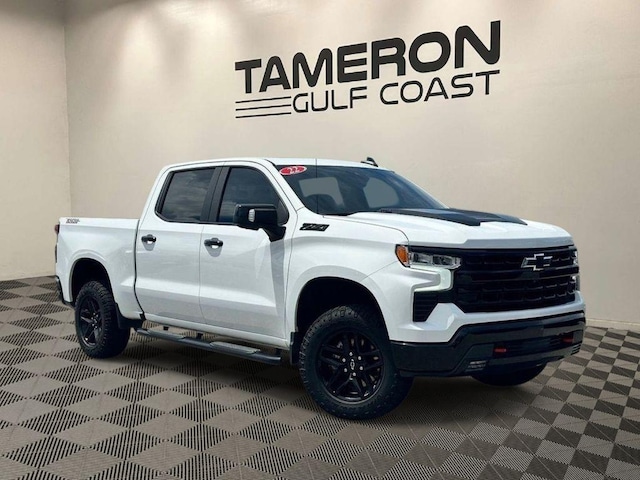 Photo of 2022 Chevrolet Silverado 