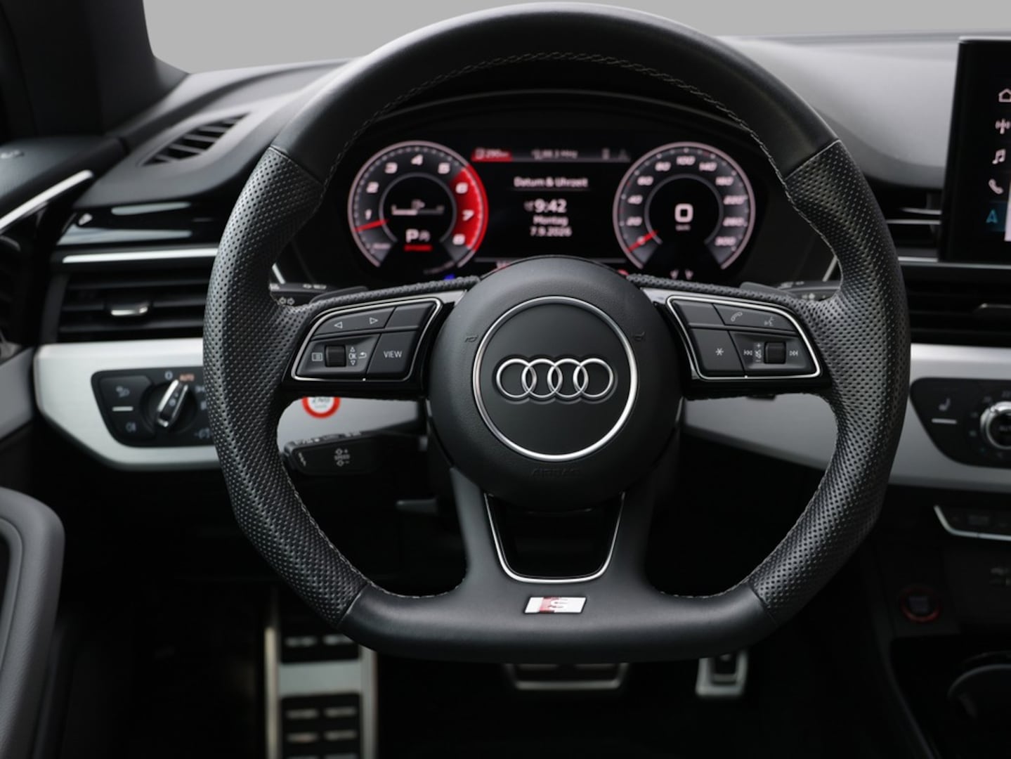 Bild über Audi S5 Cabriolet TFSI quattro tiptronic - für weitere Informationen kontaktieren Sie den Audi Partner
