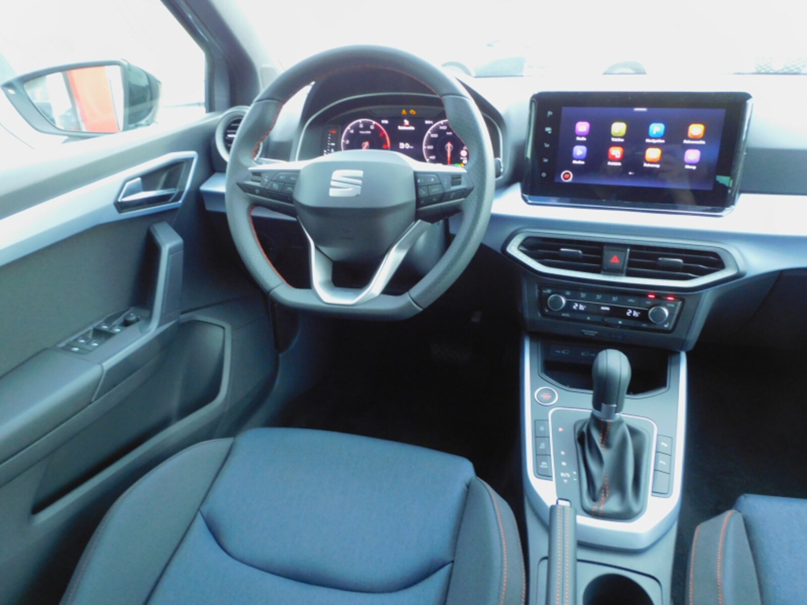 SEAT Arona – Bild 12