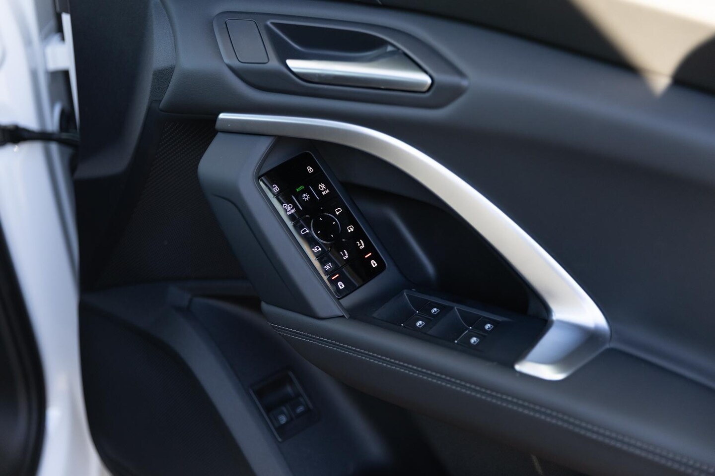 Image about Audi Q5 SUV e-hybrid quattro S tronic