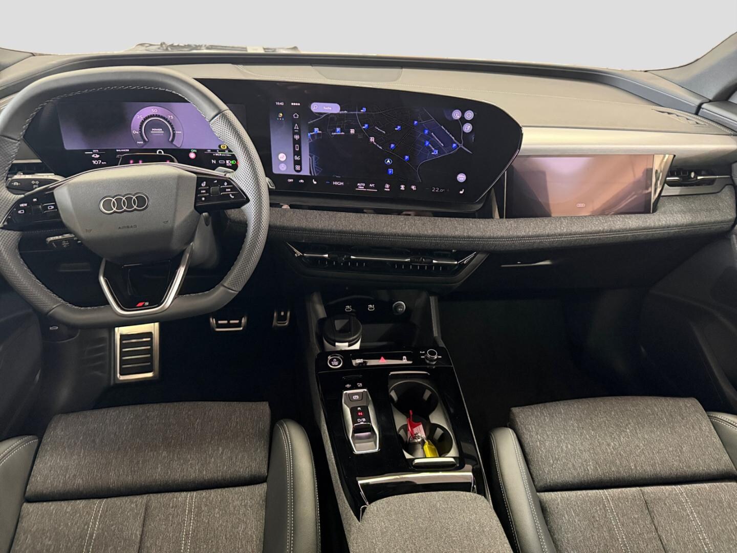 Bild über Audi Q6 SUV e-tron S line business e-tron performance 225 kW - für weitere Informationen kontaktieren Sie den Audi Partner