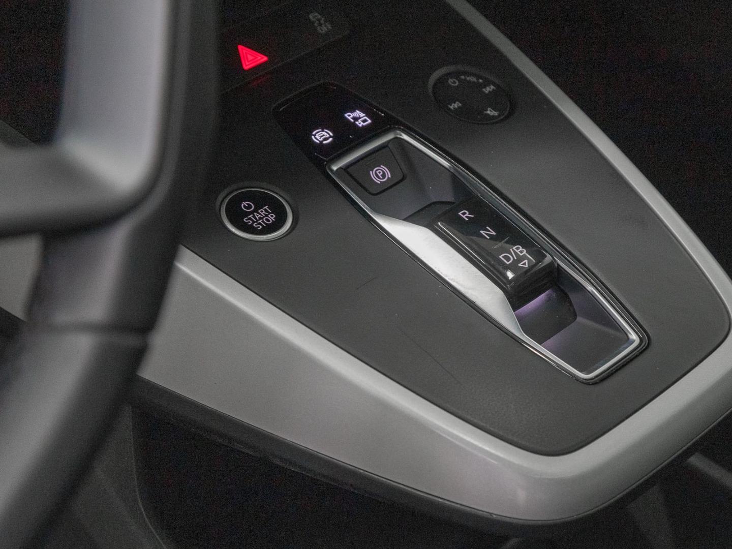 Image about Audi Q4 e-tron 40 e-tron