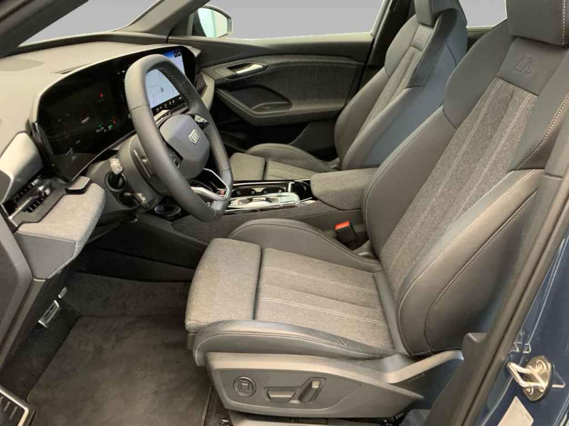 Audi Q6 SUV e-tron
