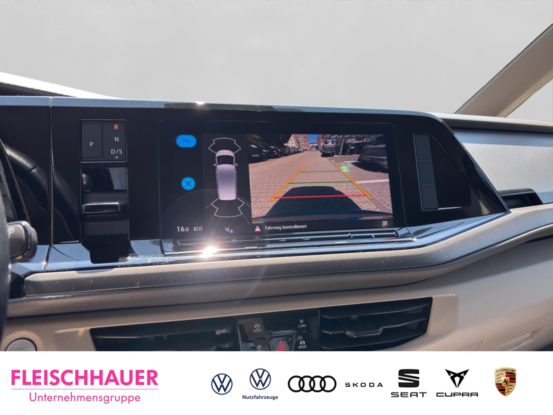 Volkswagen Multivan Basis-Modell