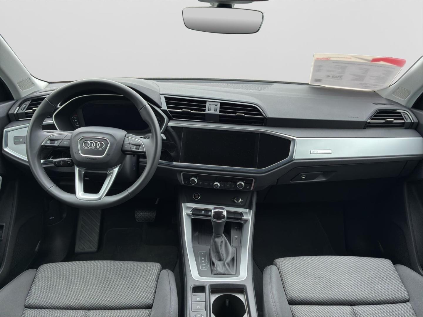 Bild über Audi Q3 advanced 35 TFSI S tronic - für weitere Informationen kontaktieren Sie den Audi Partner
