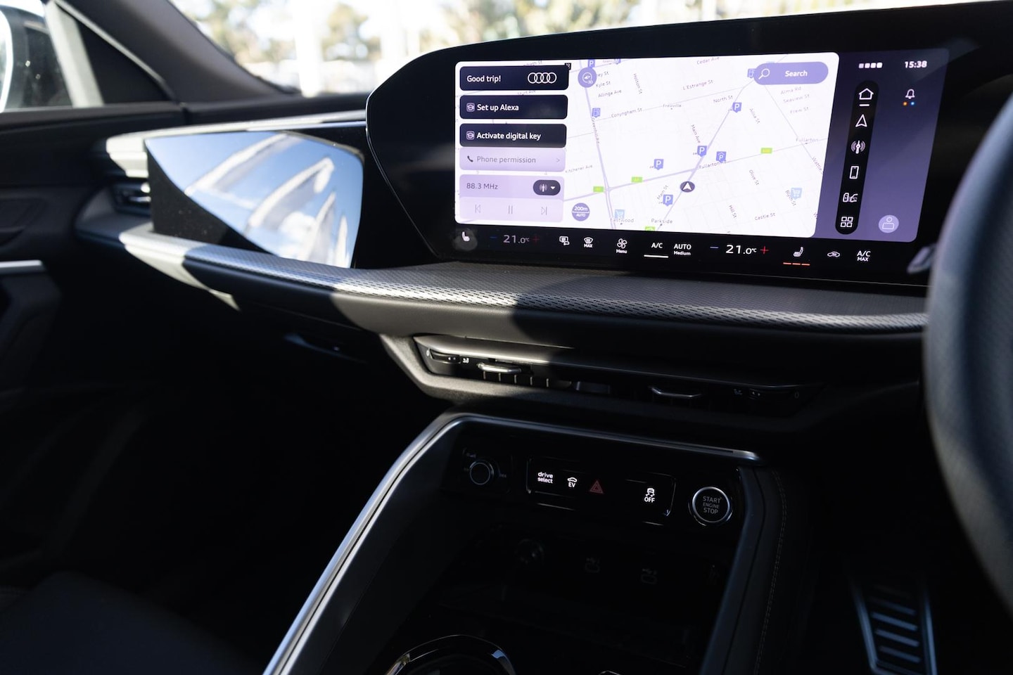 Image about Audi Q5 SUV e-hybrid quattro S tronic