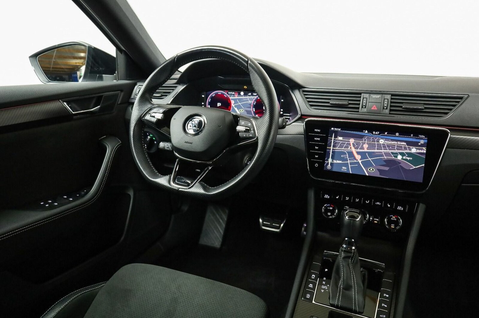 Škoda Superb Combi – Bild 13