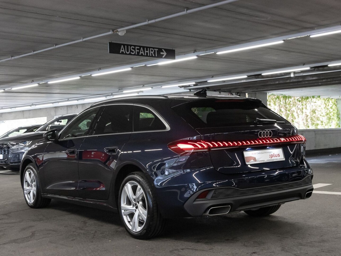 Bild über Audi A5 Avant TFSI S tronic - für weitere Informationen kontaktieren Sie den Audi Partner