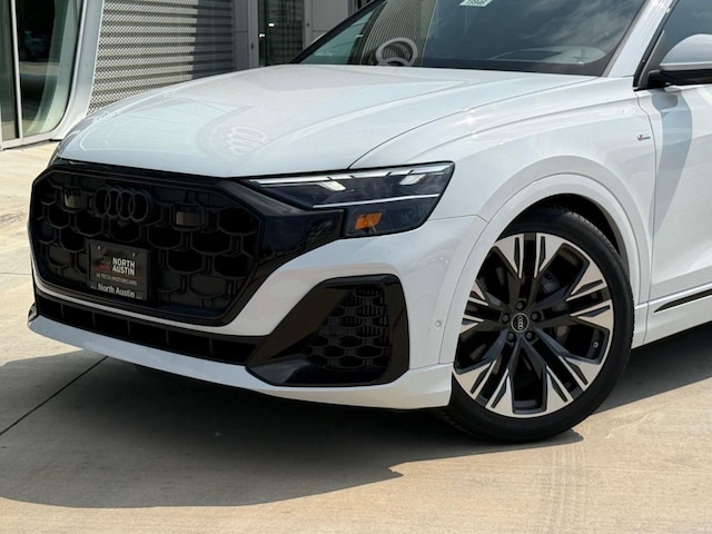2026 Audi Q8