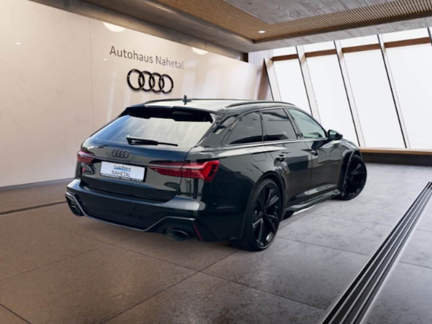 Bild über Audi RS 6 Avant TFSI quattro tiptronic - für weitere Informationen kontaktieren Sie den Audi Partner