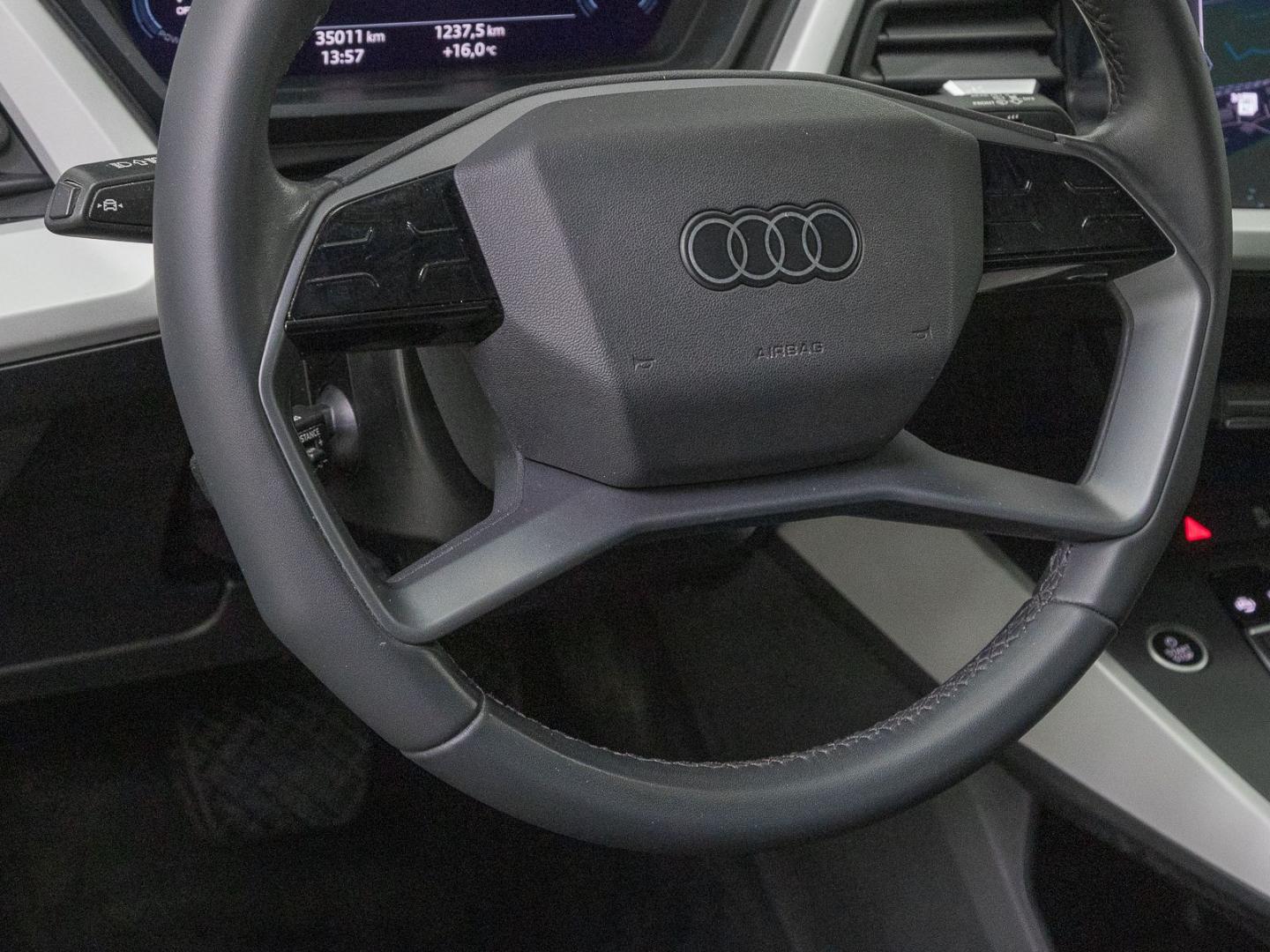 Image about Audi Q4 e-tron 40 e-tron