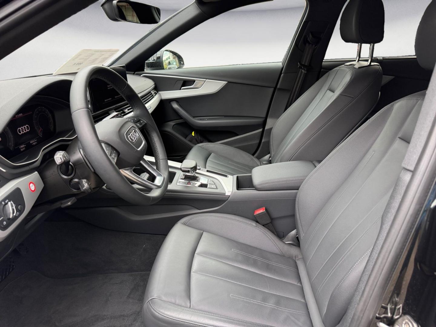 Image about Audi A4 Avant advanced 40 TFSI quattro S tronic