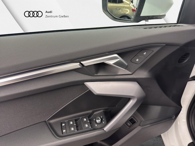 Bild über Audi A3 Sportback advanced 30 TFSI S tronic - für weitere Informationen kontaktieren Sie den Audi Partner