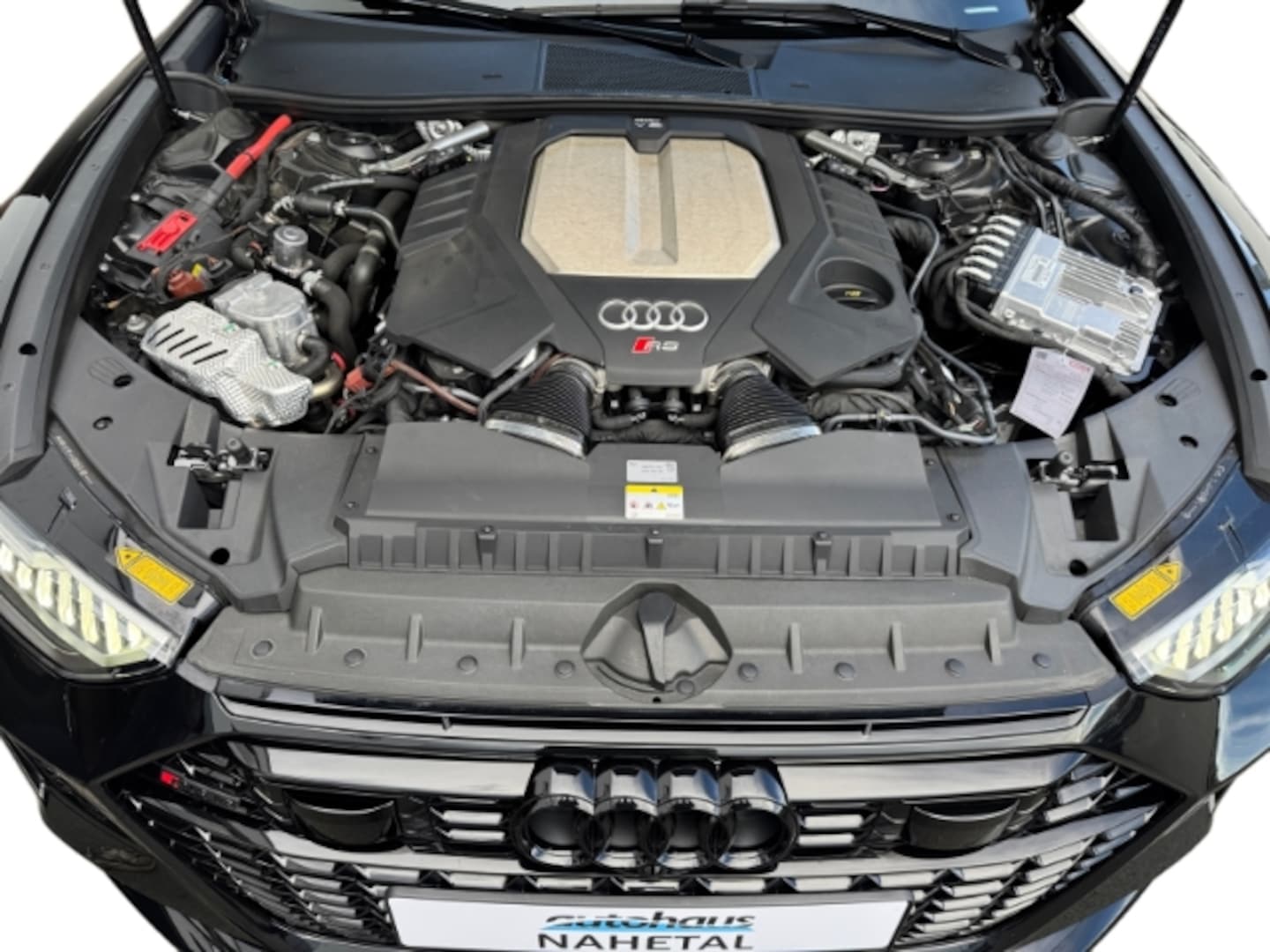 Bild über Audi RS 6 Avant TFSI quattro tiptronic - für weitere Informationen kontaktieren Sie den Audi Partner