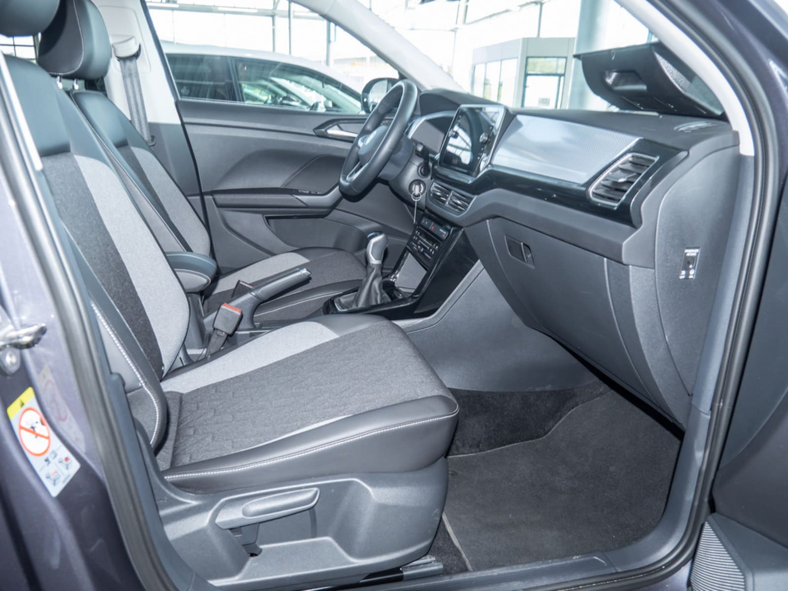 Volkswagen T-Cross – Bild 2