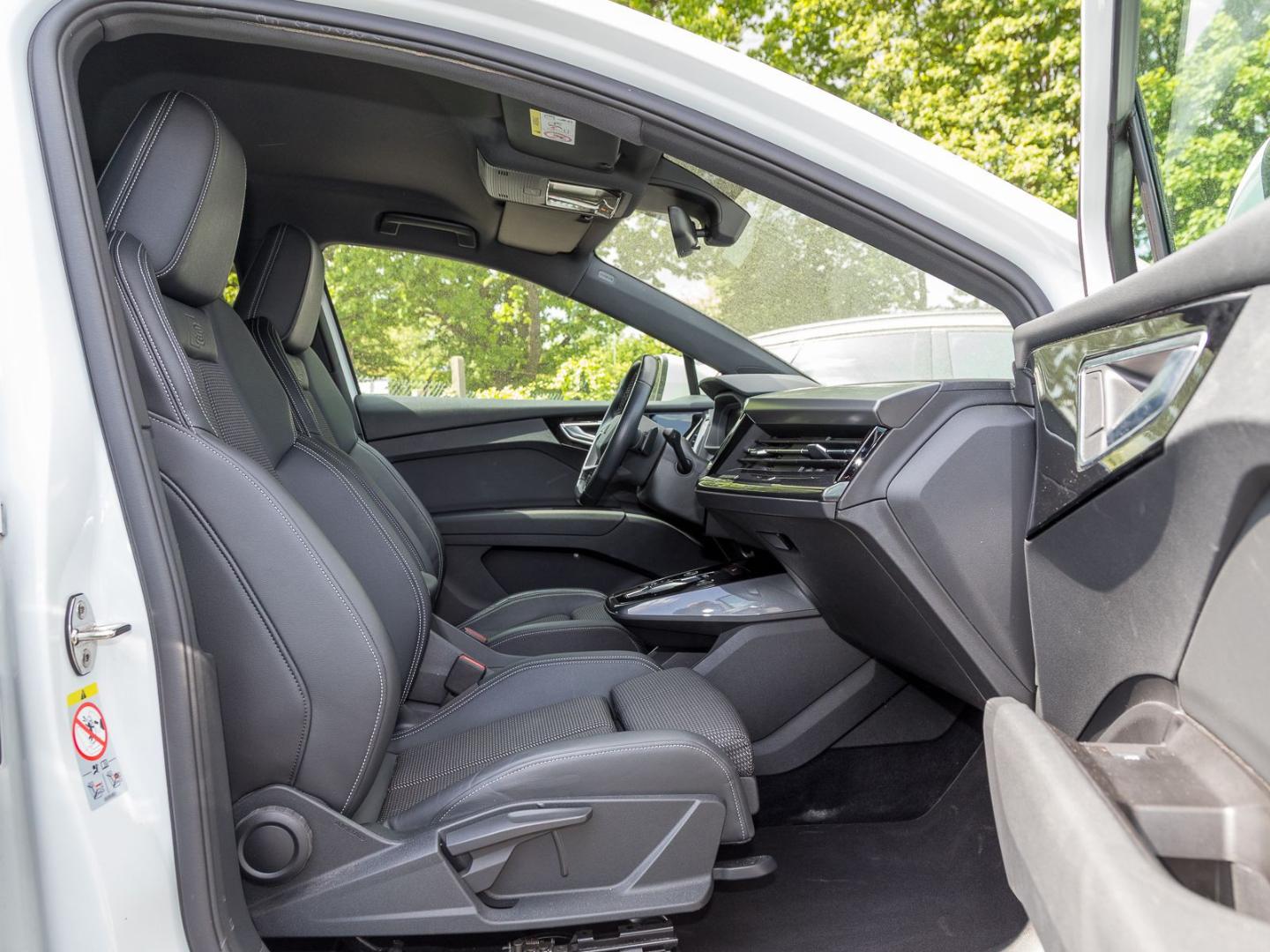 Image about Audi Q4 Sportback e-tron 35 e-tron