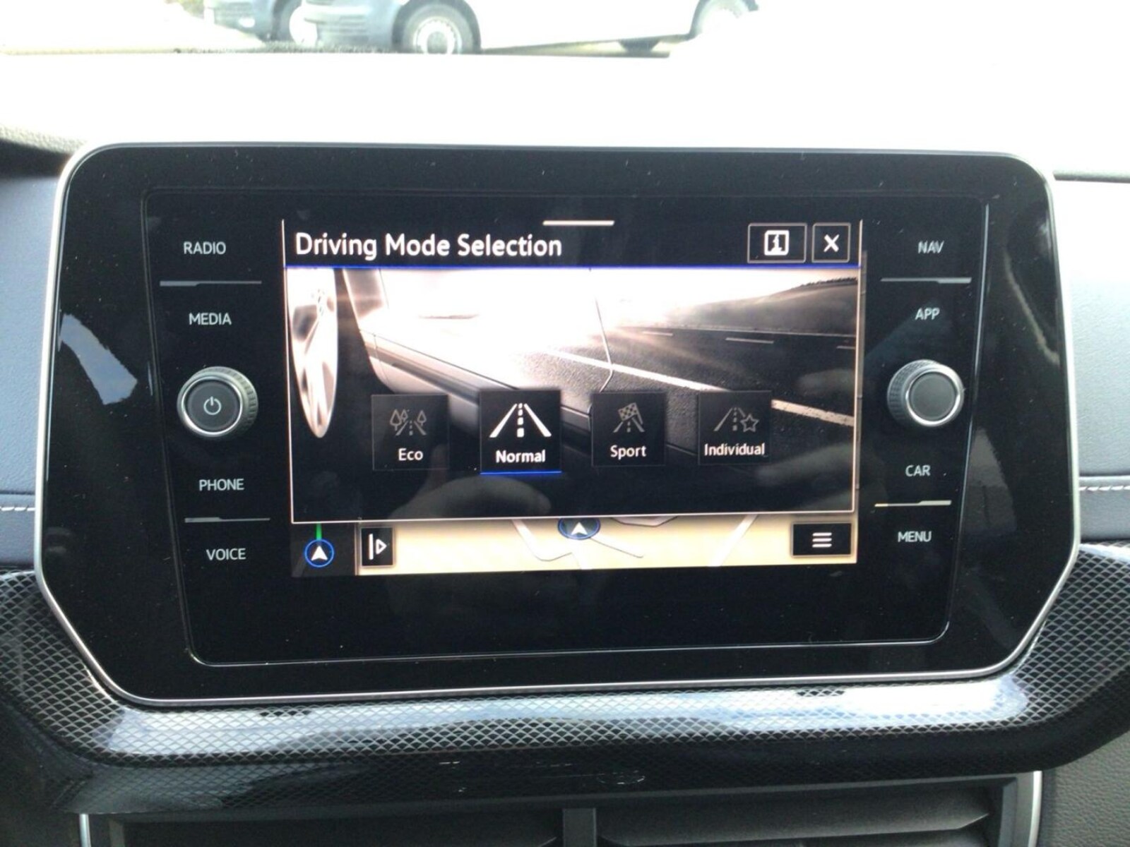 Volkswagen T-Cross – Bild 18