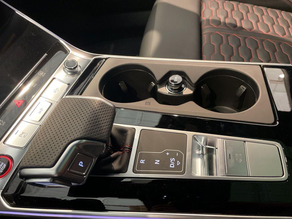 2025 Audi RS 7 Base - Photo 16