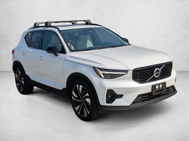2026 Volvo XC40