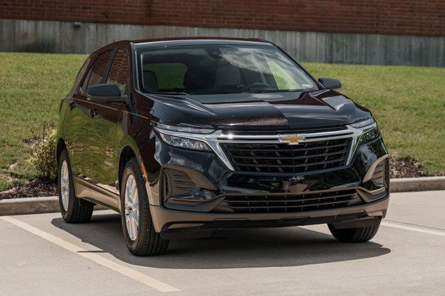 Used 2023 Chevrolet Equinox LS with VIN 3GNAXHEG8PL182863 for sale in Kirkwood, MO