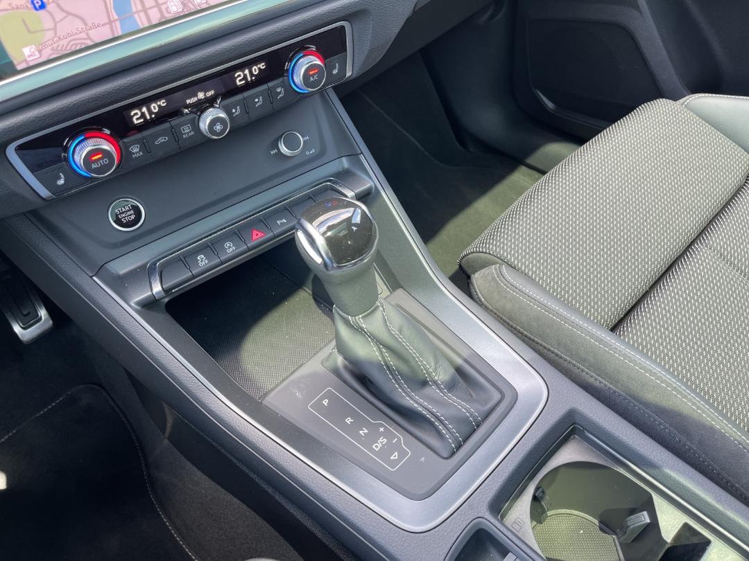 Image about Audi Q3 45 TFSI quattro S tronic